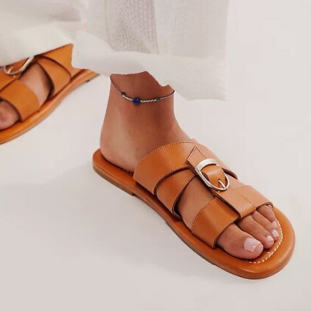New in Box Free People Sloan Buckle Sandals